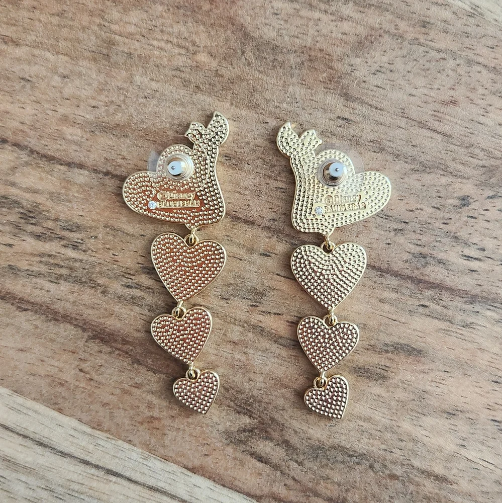 Disney Baublebar Piglet Heart Valentine's Day Earrings (NWOT)
